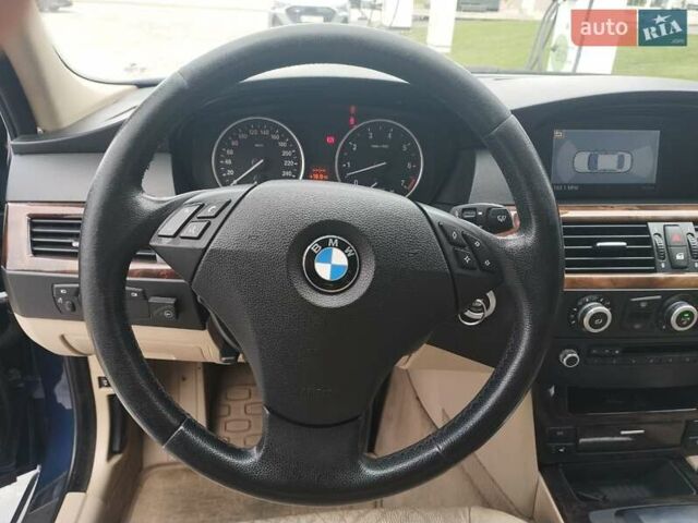 Синий БМВ 5 Серия, объемом двигателя 2.5 л и пробегом 282 тыс. км за 7990 $, фото 24 на Automoto.ua