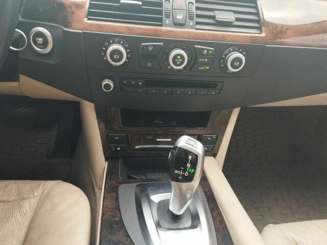 Синий БМВ 5 Серия, объемом двигателя 2.5 л и пробегом 282 тыс. км за 7990 $, фото 17 на Automoto.ua