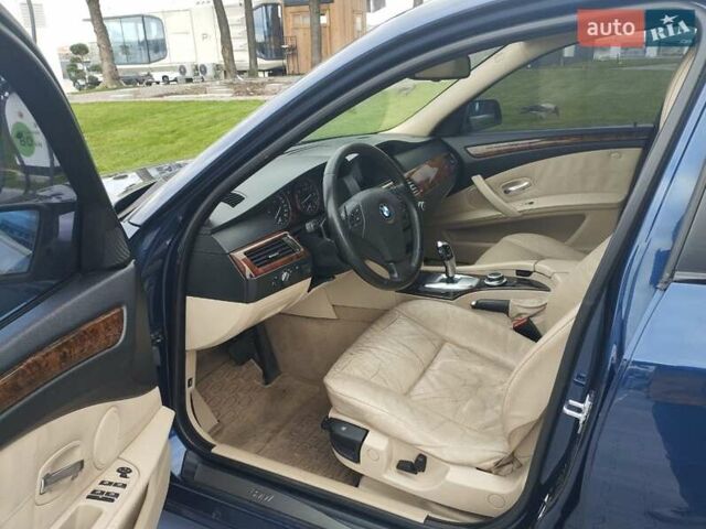 Синий БМВ 5 Серия, объемом двигателя 2.5 л и пробегом 282 тыс. км за 7990 $, фото 10 на Automoto.ua