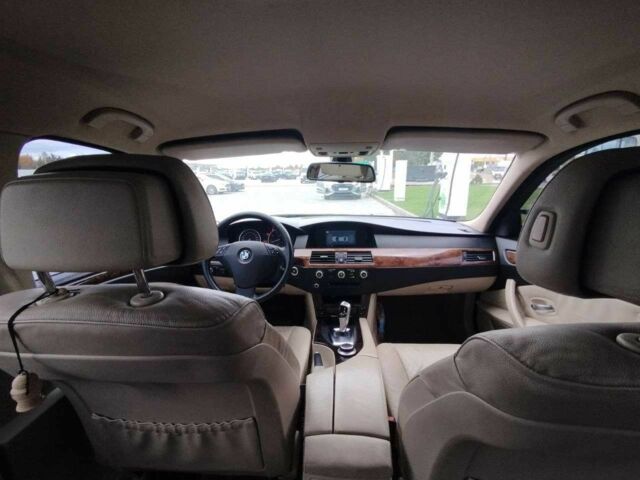 Синий БМВ 5 Серия, объемом двигателя 2.5 л и пробегом 282 тыс. км за 7990 $, фото 15 на Automoto.ua