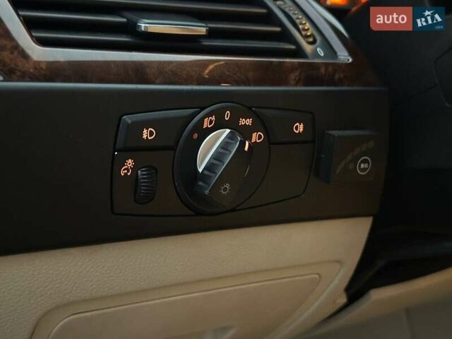 Синій БМВ 5 Серія, об'ємом двигуна 2.5 л та пробігом 282 тис. км за 7600 $, фото 27 на Automoto.ua