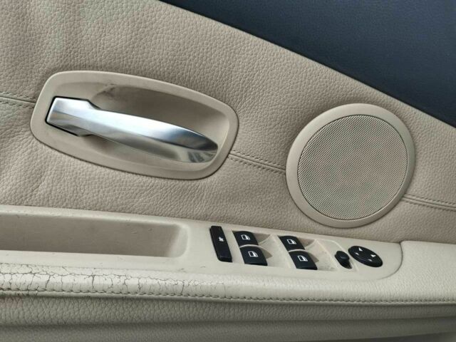 Синий БМВ 5 Серия, объемом двигателя 2.5 л и пробегом 282 тыс. км за 7990 $, фото 10 на Automoto.ua