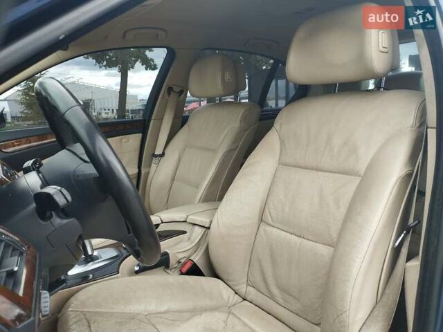 Синий БМВ 5 Серия, объемом двигателя 2.5 л и пробегом 282 тыс. км за 7990 $, фото 11 на Automoto.ua