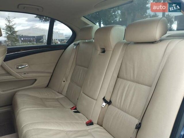 Синий БМВ 5 Серия, объемом двигателя 2.5 л и пробегом 282 тыс. км за 7990 $, фото 15 на Automoto.ua