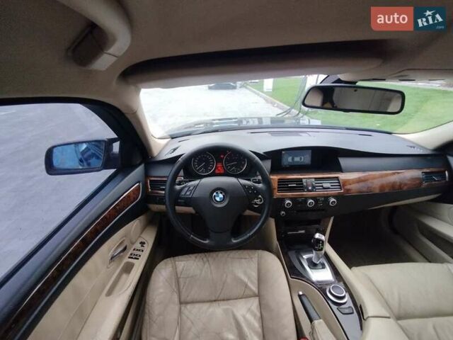 Синий БМВ 5 Серия, объемом двигателя 2.5 л и пробегом 282 тыс. км за 7990 $, фото 16 на Automoto.ua