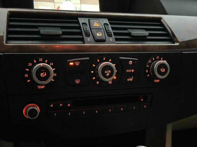 Синий БМВ 5 Серия, объемом двигателя 2.5 л и пробегом 282 тыс. км за 7600 $, фото 19 на Automoto.ua