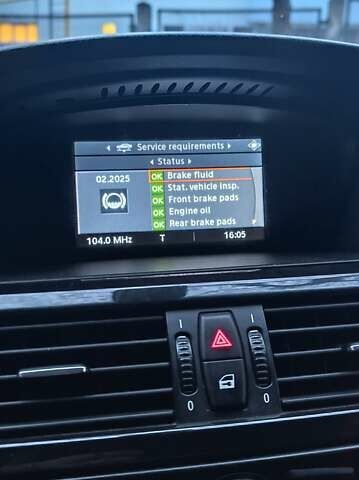 Синий БМВ 5 Серия, объемом двигателя 2 л и пробегом 348 тыс. км за 9300 $, фото 18 на Automoto.ua