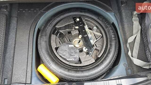 Синий БМВ 5 Серия, объемом двигателя 2 л и пробегом 296 тыс. км за 9200 $, фото 24 на Automoto.ua