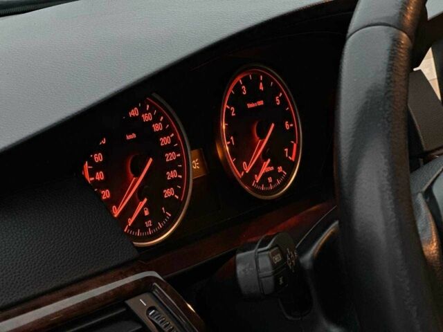 Синий БМВ 5 Серия, объемом двигателя 2.5 л и пробегом 282 тыс. км за 7600 $, фото 8 на Automoto.ua