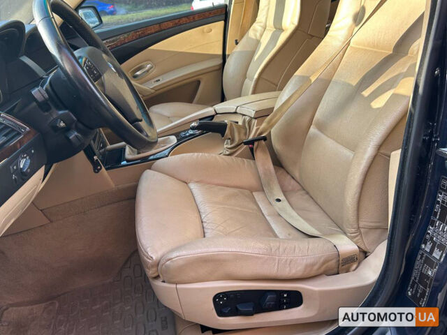 Синий БМВ 5 Серия, объемом двигателя 2 л и пробегом 313 тыс. км за 9700 $, фото 7 на Automoto.ua