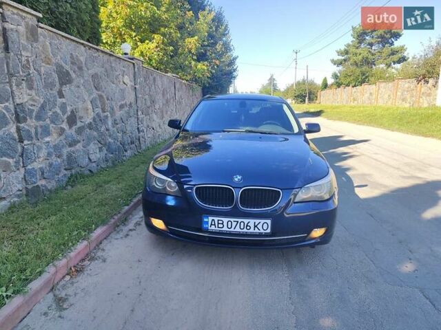 Синий БМВ 5 Серия, объемом двигателя 2 л и пробегом 301 тыс. км за 7700 $, фото 3 на Automoto.ua