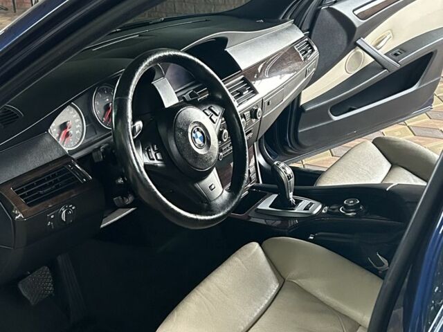 Синій БМВ 5 Серія, об'ємом двигуна 3 л та пробігом 283 тис. км за 11300 $, фото 15 на Automoto.ua