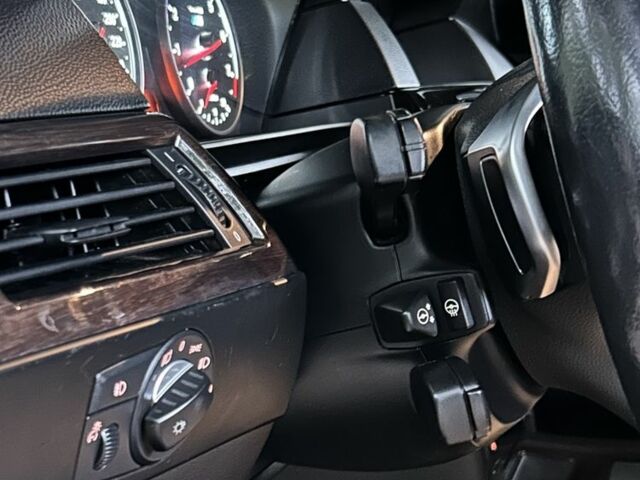 Синій БМВ 5 Серія, об'ємом двигуна 3 л та пробігом 283 тис. км за 11300 $, фото 21 на Automoto.ua