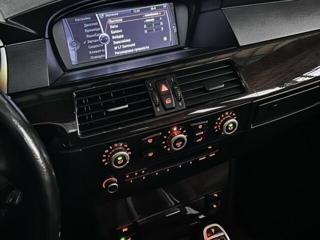 Синій БМВ 5 Серія, об'ємом двигуна 3 л та пробігом 283 тис. км за 11300 $, фото 20 на Automoto.ua