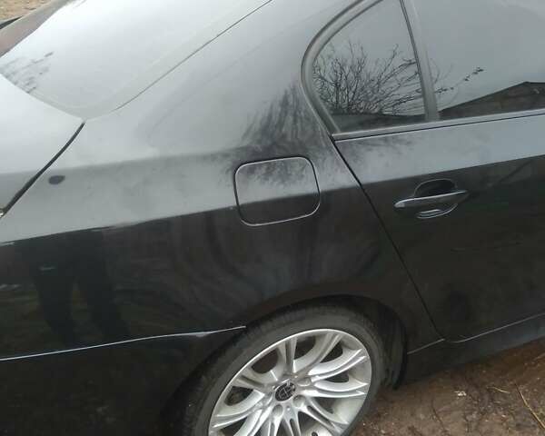 Синий БМВ 5 Серия, объемом двигателя 2 л и пробегом 336 тыс. км за 7700 $, фото 4 на Automoto.ua