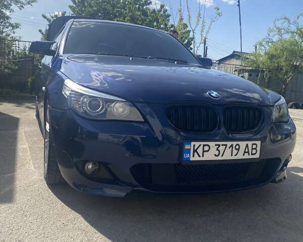 Синій БМВ 5 Серія, об'ємом двигуна 3 л та пробігом 266 тис. км за 10300 $, фото 1 на Automoto.ua