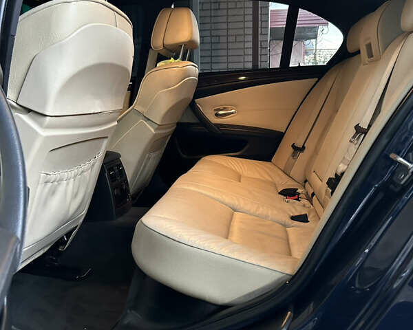 Синий БМВ 5 Серия, объемом двигателя 3 л и пробегом 283 тыс. км за 11300 $, фото 19 на Automoto.ua