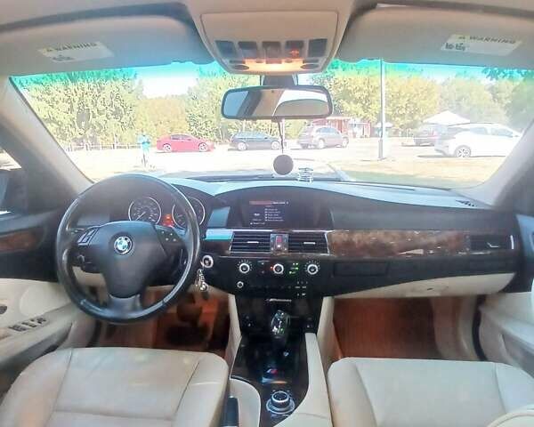 Синій БМВ 5 Серія, об'ємом двигуна 3 л та пробігом 332 тис. км за 8900 $, фото 17 на Automoto.ua