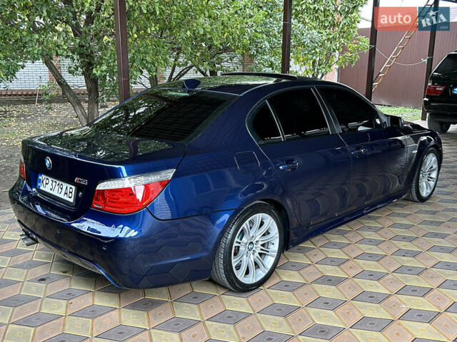 Синий БМВ 5 Серия, объемом двигателя 3 л и пробегом 283 тыс. км за 11300 $, фото 2 на Automoto.ua