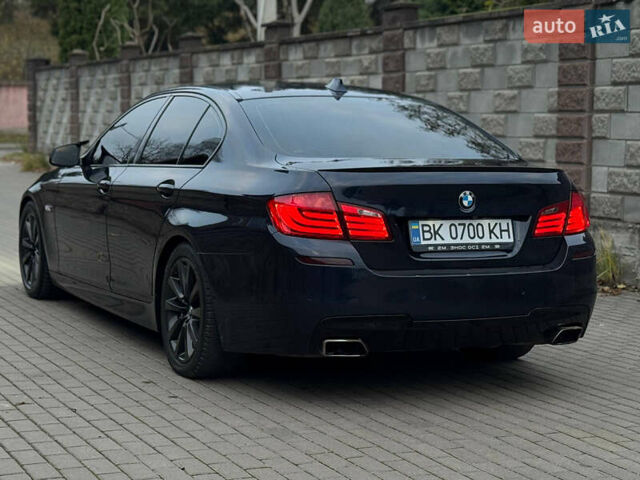 Синий БМВ 5 Серия, объемом двигателя 2.99 л и пробегом 280 тыс. км за 15999 $, фото 12 на Automoto.ua