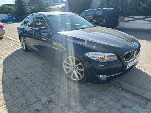 Синий БМВ 5 Серия, объемом двигателя 2 л и пробегом 200 тыс. км за 4439 $, фото 1 на Automoto.ua