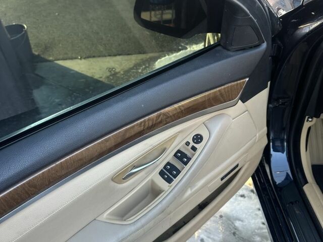 Синий БМВ 5 Серия, объемом двигателя 0 л и пробегом 300 тыс. км за 10800 $, фото 11 на Automoto.ua