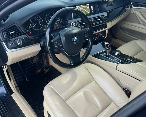 Синий БМВ 5 Серия, объемом двигателя 2.98 л и пробегом 248 тыс. км за 12200 $, фото 70 на Automoto.ua