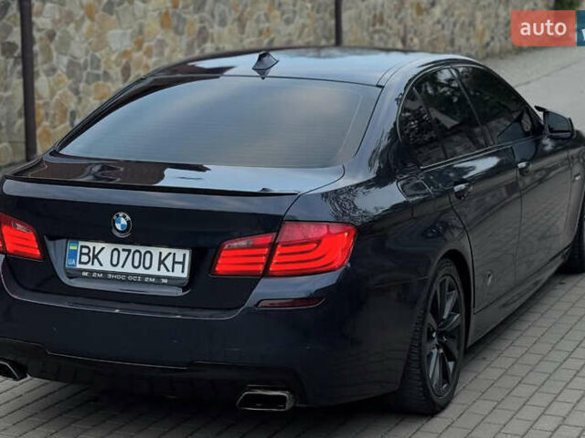 Синий БМВ 5 Серия, объемом двигателя 2.99 л и пробегом 280 тыс. км за 16200 $, фото 3 на Automoto.ua