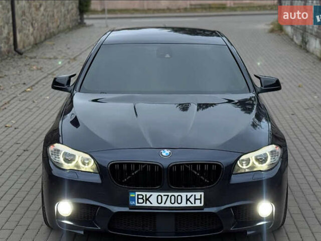 Синий БМВ 5 Серия, объемом двигателя 2.99 л и пробегом 280 тыс. км за 16200 $, фото 1 на Automoto.ua