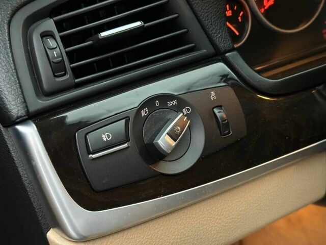 Синий БМВ 5 Серия, объемом двигателя 2 л и пробегом 176 тыс. км за 10200 $, фото 13 на Automoto.ua