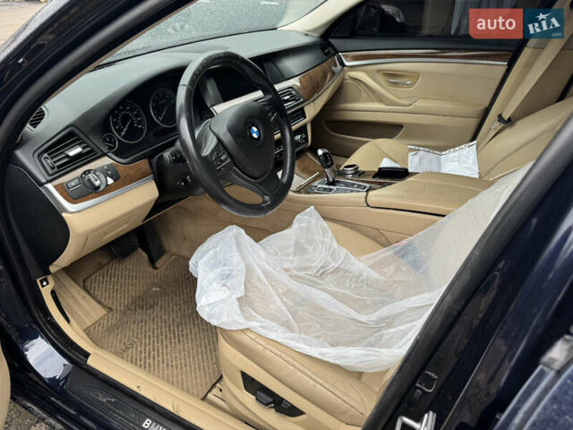 Синій БМВ 5 Серія, об'ємом двигуна 2 л та пробігом 220 тис. км за 8850 $, фото 5 на Automoto.ua