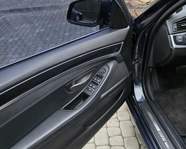 Синий БМВ 5 Серия, объемом двигателя 2 л и пробегом 320 тыс. км за 14300 $, фото 11 на Automoto.ua