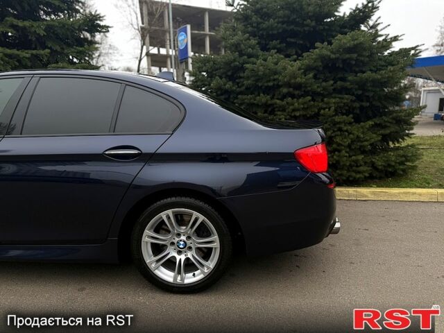 Синій БМВ 5 Серія, об'ємом двигуна 3 л та пробігом 200 тис. км за 17800 $, фото 4 на Automoto.ua