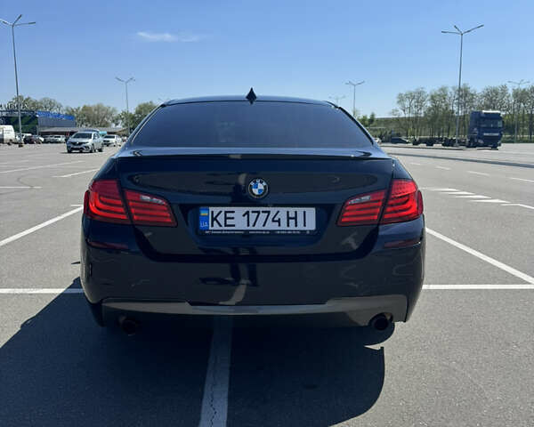 Синий БМВ 5 Серия, объемом двигателя 3 л и пробегом 230 тыс. км за 15500 $, фото 2 на Automoto.ua
