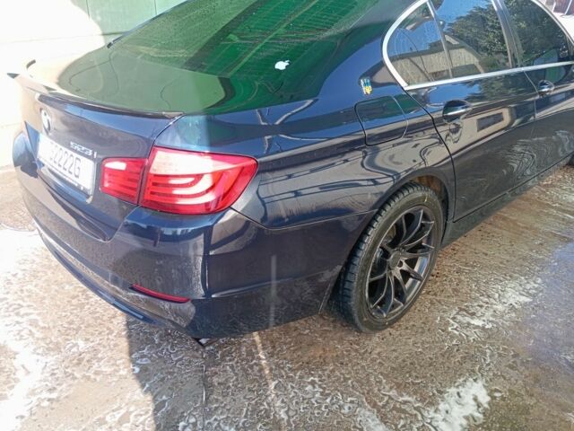 Синий БМВ 5 Серия, объемом двигателя 2.5 л и пробегом 235 тыс. км за 13700 $, фото 4 на Automoto.ua