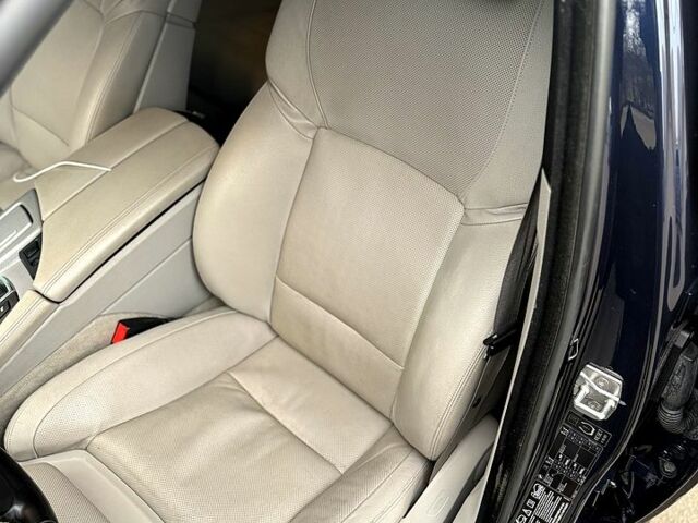 Синій БМВ 5 Серія, об'ємом двигуна 3 л та пробігом 200 тис. км за 17800 $, фото 8 на Automoto.ua