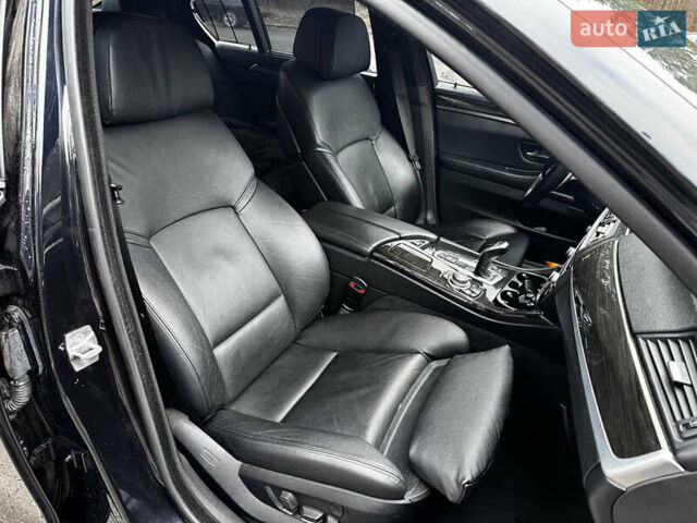 Синий БМВ 5 Серия, объемом двигателя 2.98 л и пробегом 155 тыс. км за 16000 $, фото 10 на Automoto.ua