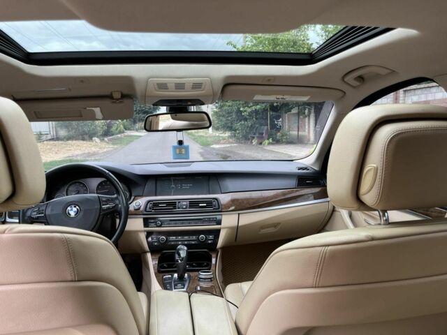 Синий БМВ 5 Серия, объемом двигателя 2 л и пробегом 1 тыс. км за 10800 $, фото 7 на Automoto.ua