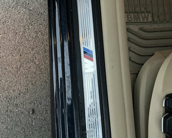 Синий БМВ 5 Серия, объемом двигателя 3 л и пробегом 294 тыс. км за 14200 $, фото 12 на Automoto.ua