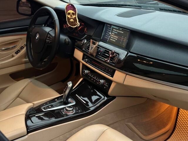 Синий БМВ 5 Серия, объемом двигателя 2 л и пробегом 176 тыс. км за 10200 $, фото 8 на Automoto.ua