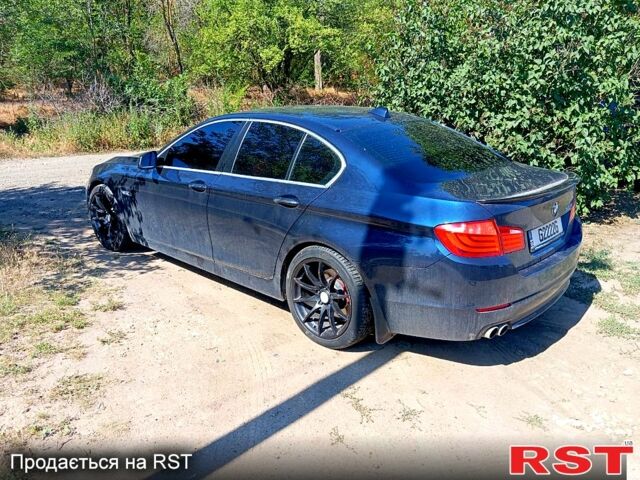 Синий БМВ 5 Серия, объемом двигателя 2.5 л и пробегом 234 тыс. км за 13700 $, фото 1 на Automoto.ua