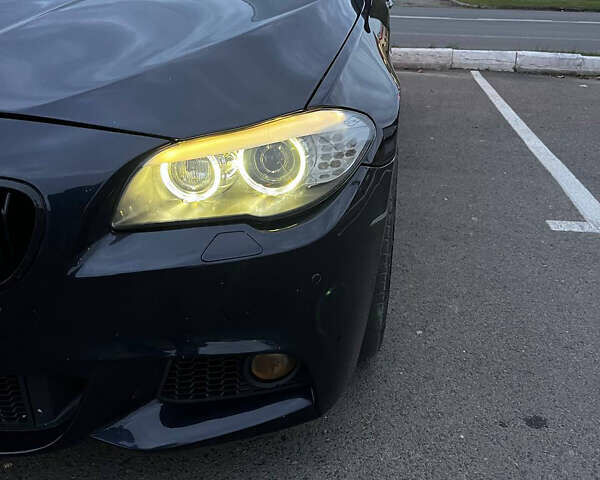 Синий БМВ 5 Серия, объемом двигателя 3 л и пробегом 294 тыс. км за 14200 $, фото 16 на Automoto.ua