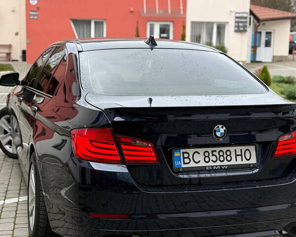 Синій БМВ 5 Серія, об'ємом двигуна 2 л та пробігом 273 тис. км за 12400 $, фото 3 на Automoto.ua
