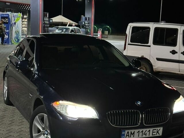 Синий БМВ 5 Серия, объемом двигателя 2 л и пробегом 291 тыс. км за 9400 $, фото 7 на Automoto.ua
