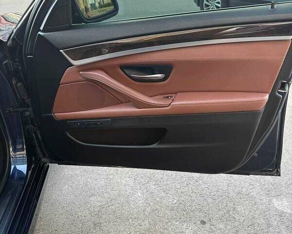 Синій БМВ 5 Серія, об'ємом двигуна 2 л та пробігом 210 тис. км за 12999 $, фото 13 на Automoto.ua