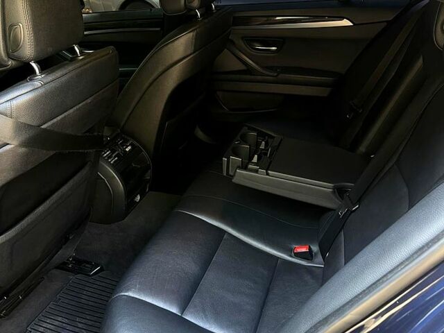 Синій БМВ 5 Серія, об'ємом двигуна 2 л та пробігом 202 тис. км за 10999 $, фото 9 на Automoto.ua