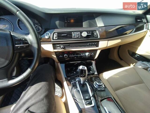 Синій БМВ 5 Серія, об'ємом двигуна 2 л та пробігом 250 тис. км за 10800 $, фото 10 на Automoto.ua