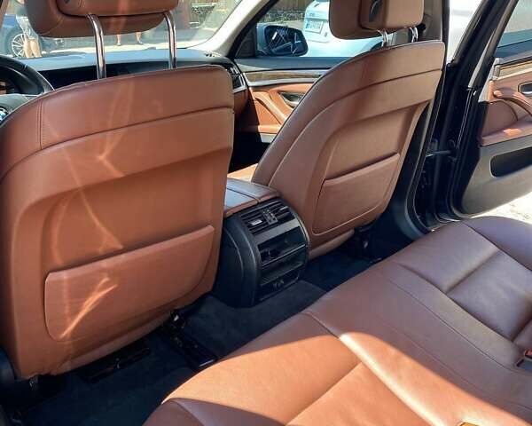 Синий БМВ 5 Серия, объемом двигателя 2.98 л и пробегом 200 тыс. км за 14999 $, фото 13 на Automoto.ua