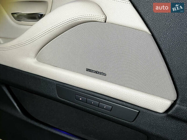 Синий БМВ 5 Серия, объемом двигателя 3 л и пробегом 225 тыс. км за 15800 $, фото 18 на Automoto.ua