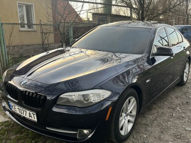 Синій БМВ 5 Серія, об'ємом двигуна 2 л та пробігом 290 тис. км за 13200 $, фото 4 на Automoto.ua